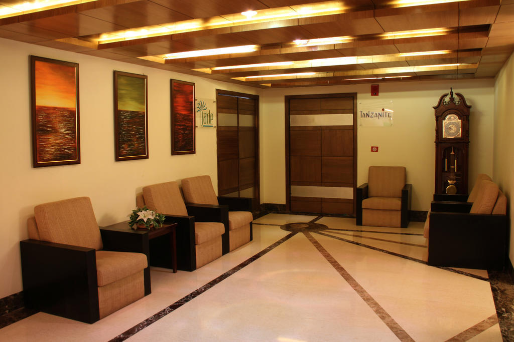 Hk Clarks Inn, Hotel Amritsar
