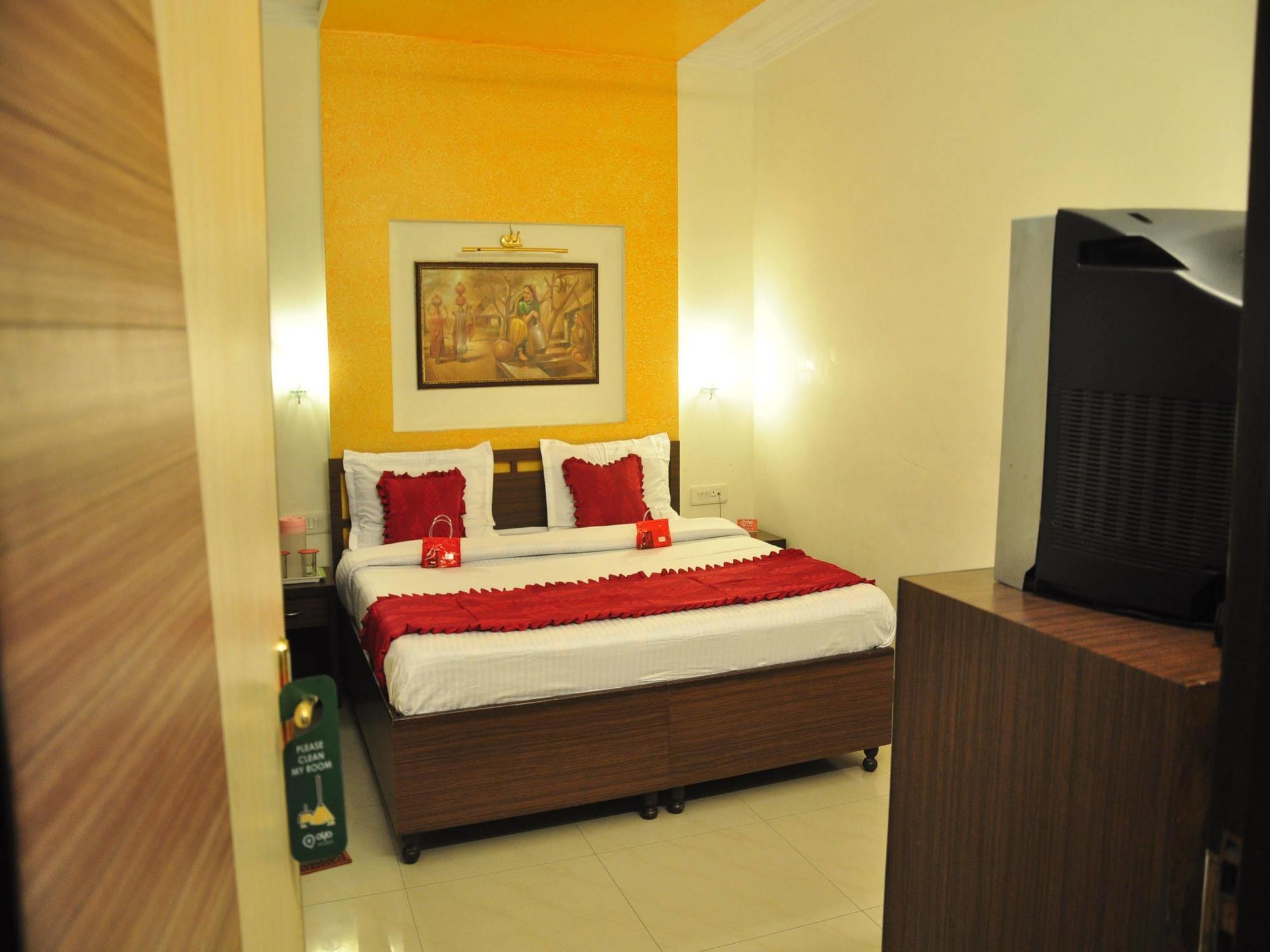 Oyo Rooms Regent Cinema Chowk Amritsar