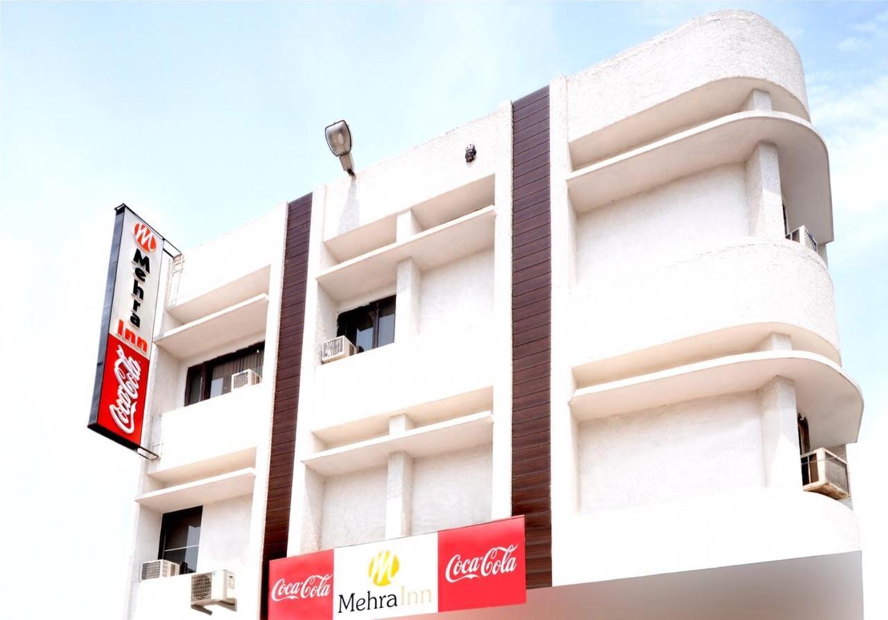 Mehra Hotel 3*