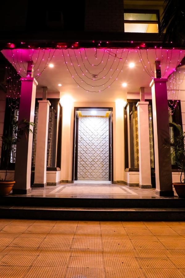 Hotel Unique House