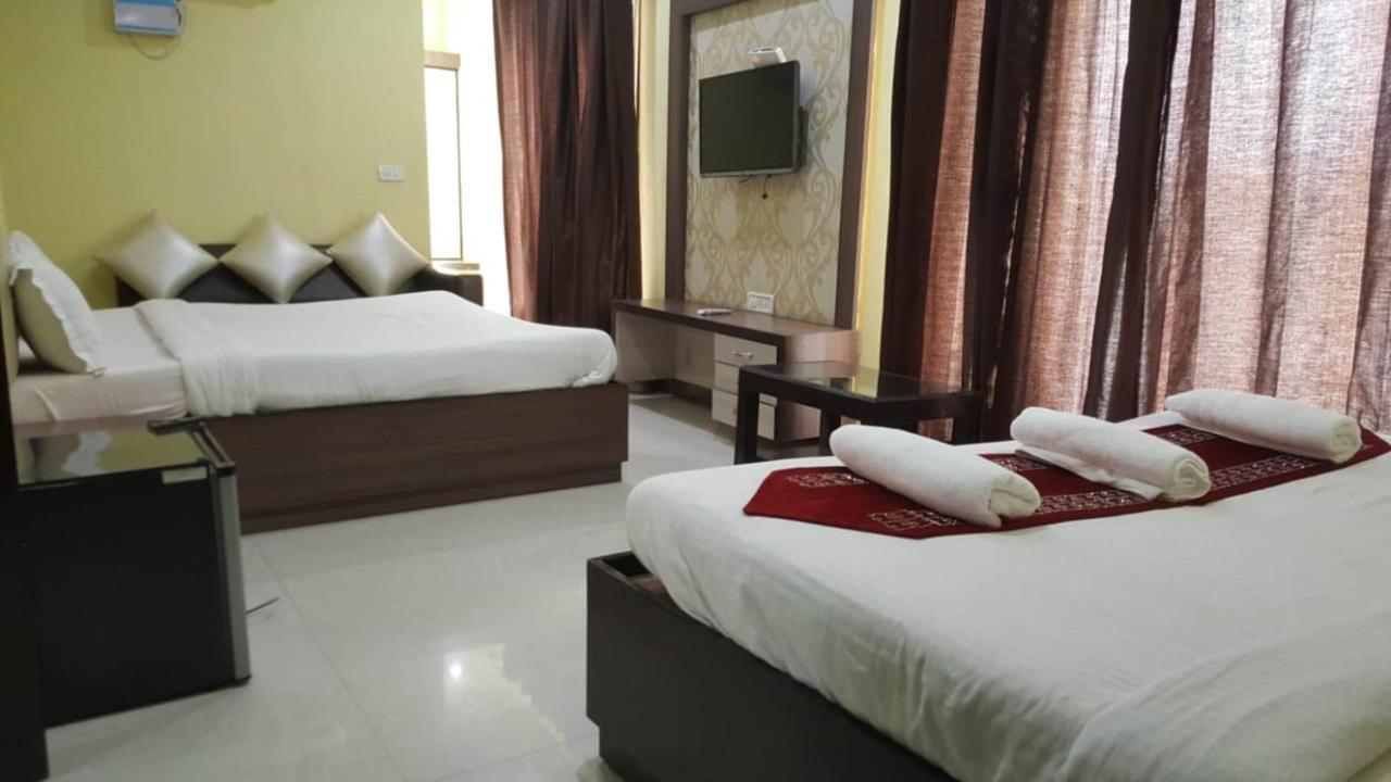 Inn Mm Yellowuds Amritsar