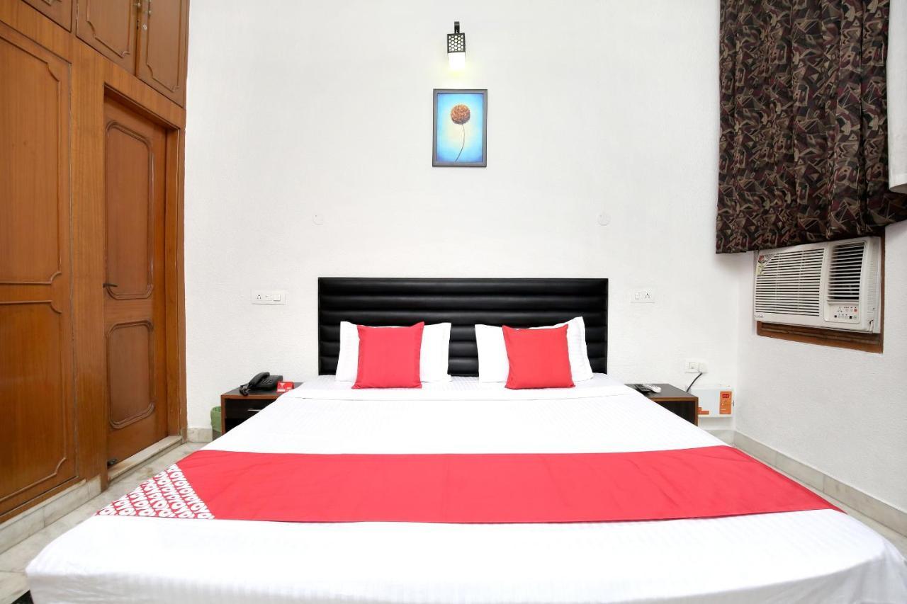 Hotel Oyo 16960 Atithi Residency 3*
