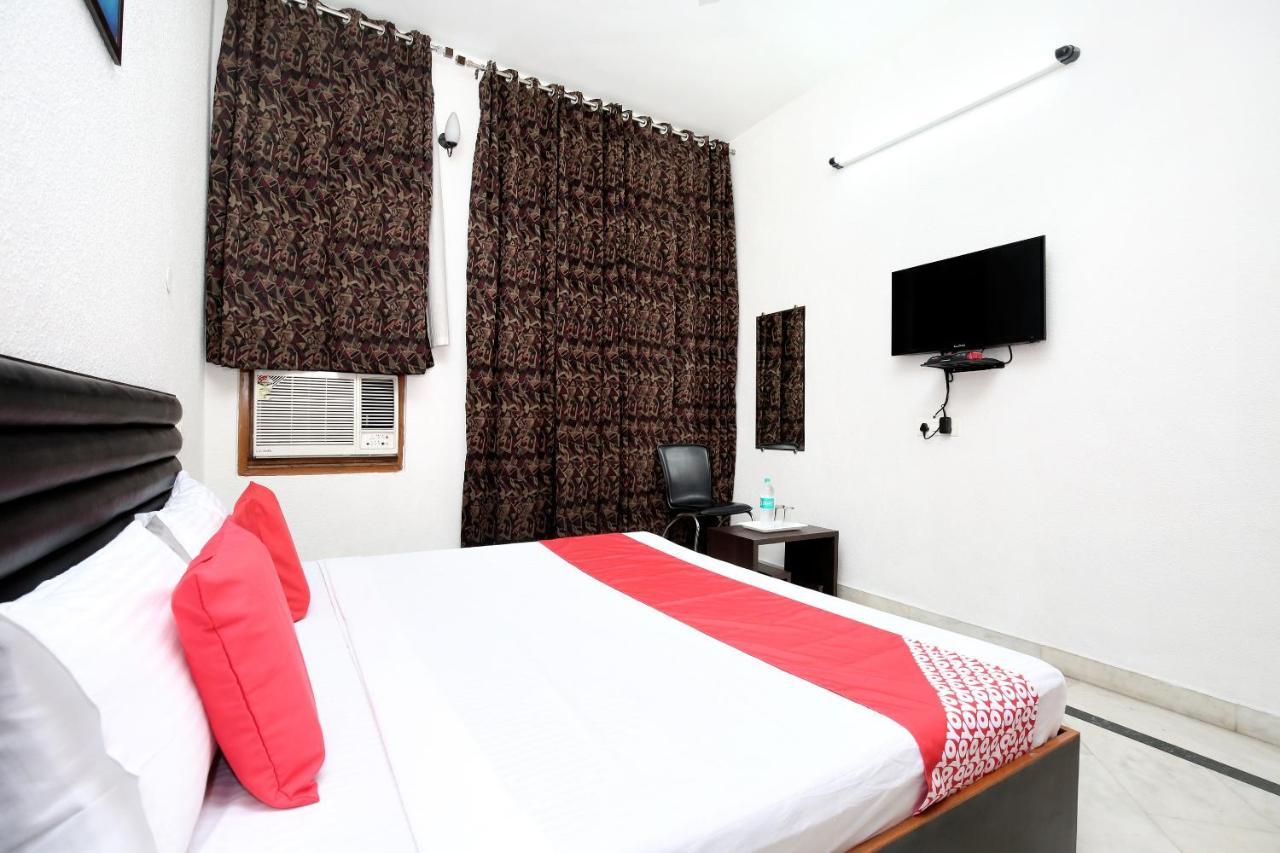 Hotel Oyo 16960 Atithi Residency Amritsar