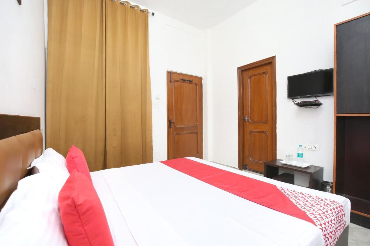 Oyo 16960 Atithi Residency 3* Amritsar