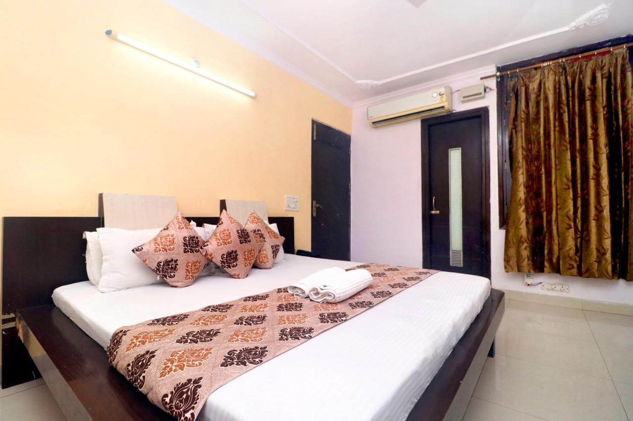 Gurjeet Guest House 50Mtr From Golden Temple Amritsar