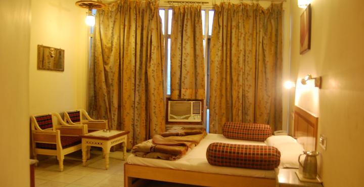 Sun Towers Hotel