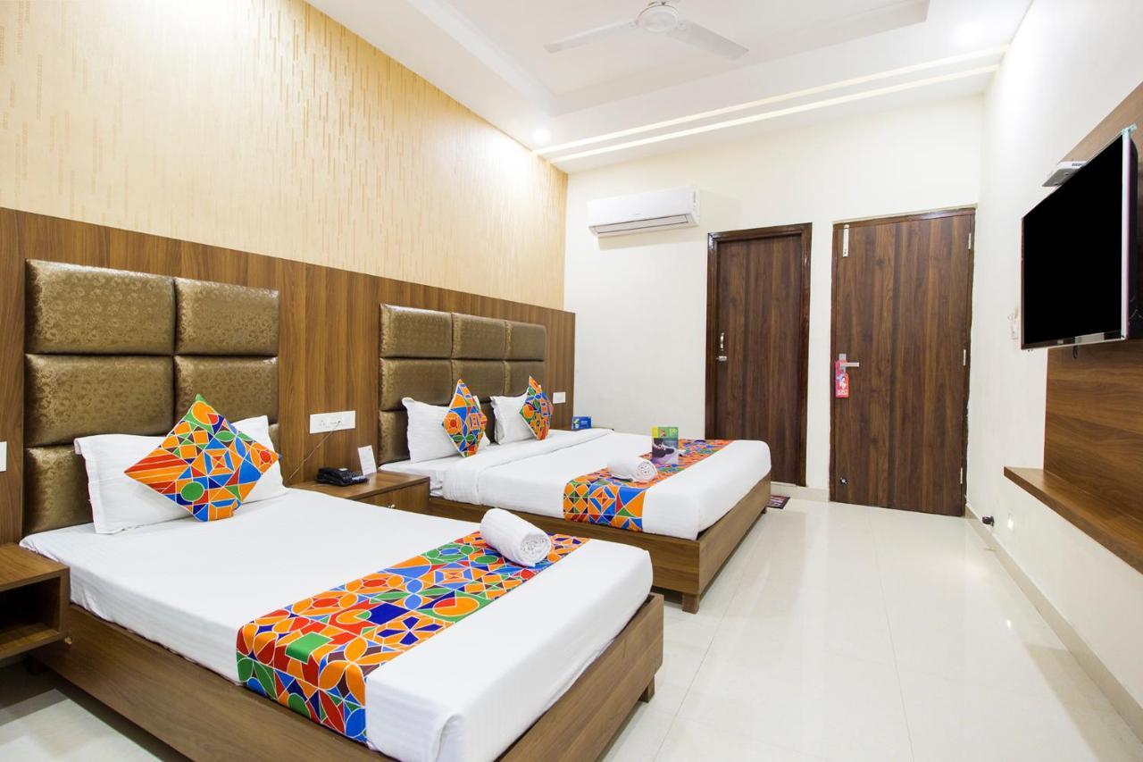 Fabhotel Royal Hussainpura Chowk