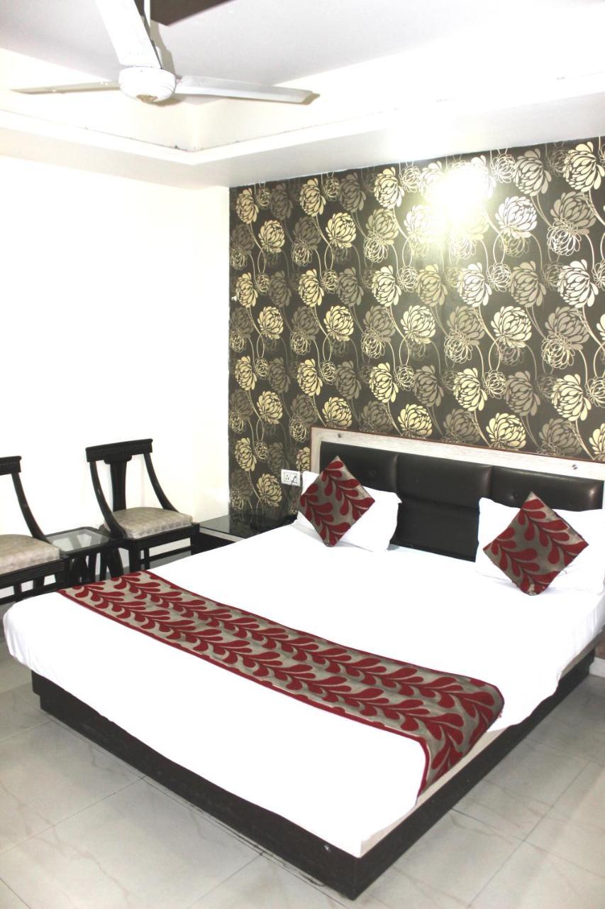 Hotel Parkside Grand With Free Parking Amritsar