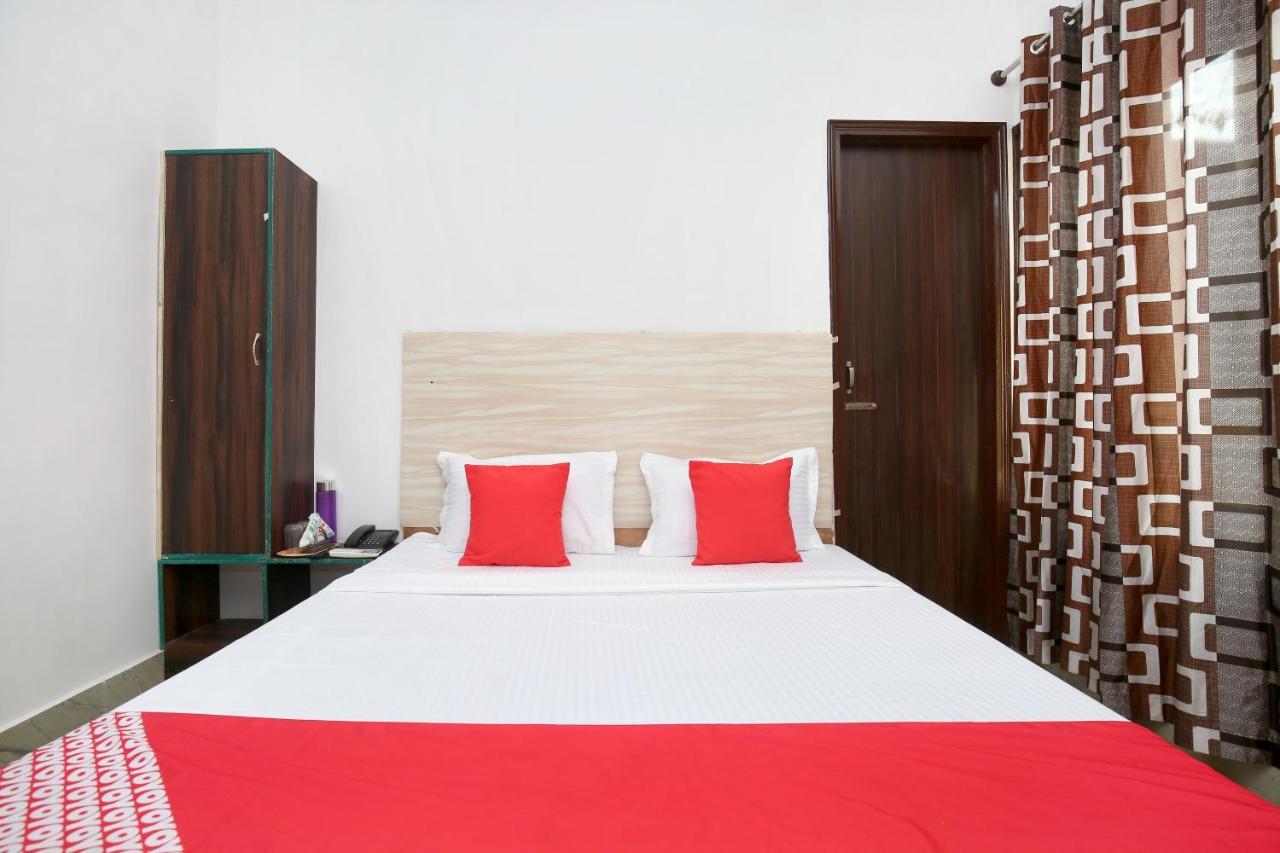 Hotel Oyo 24666 Samar Residency Amritsar
