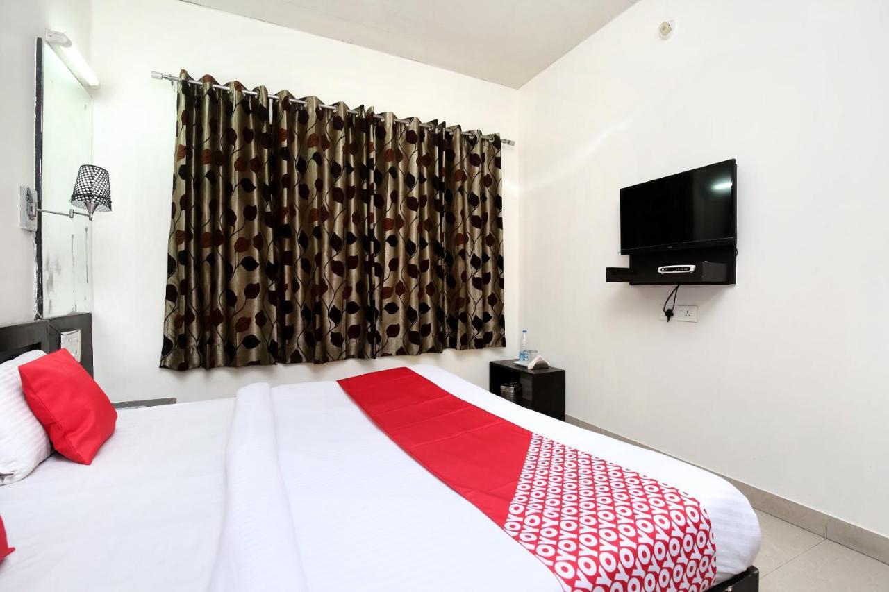 Hotel Oyo 3461 Majha 3*