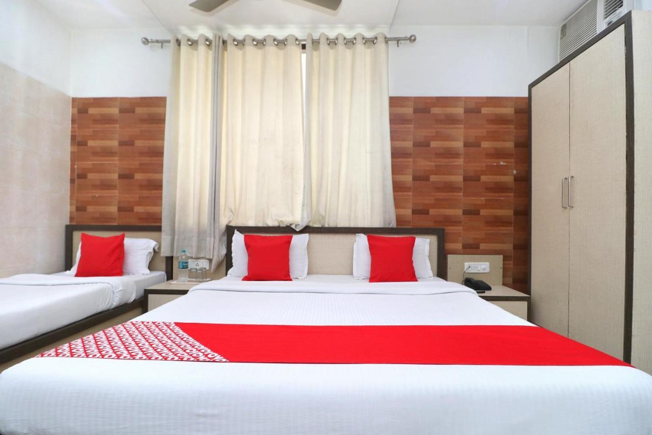 Hotel Oyo 23357 Raj Tirath Niwas Amritsar