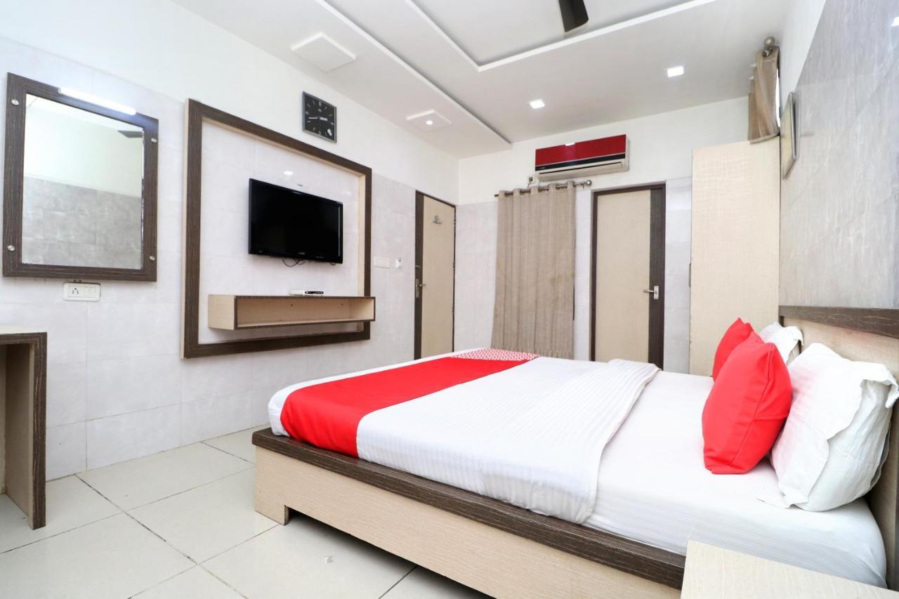 Oyo 23357 Raj Tirath Niwas 3* Amritsar