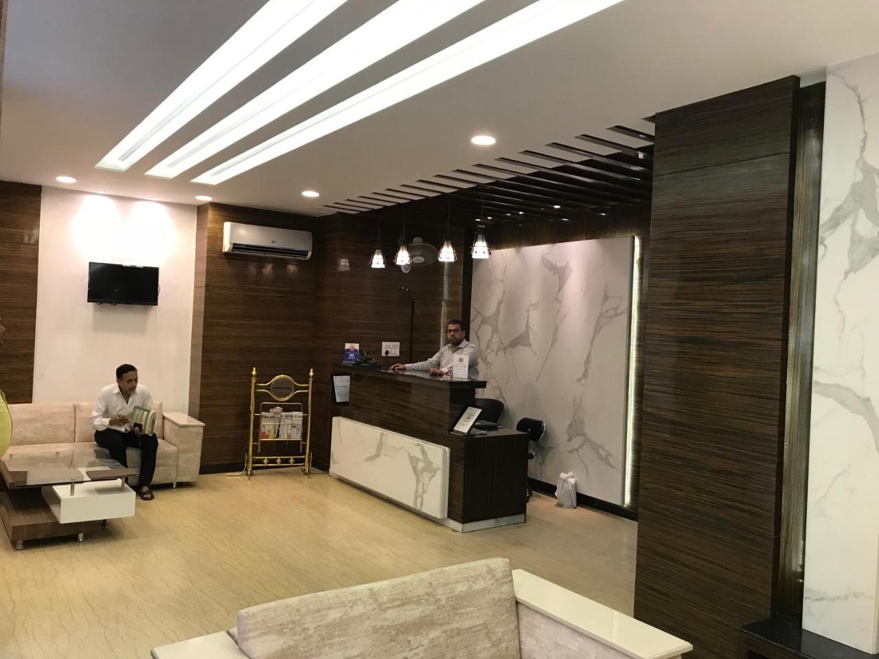 Hotel Namaskar Residency 3*