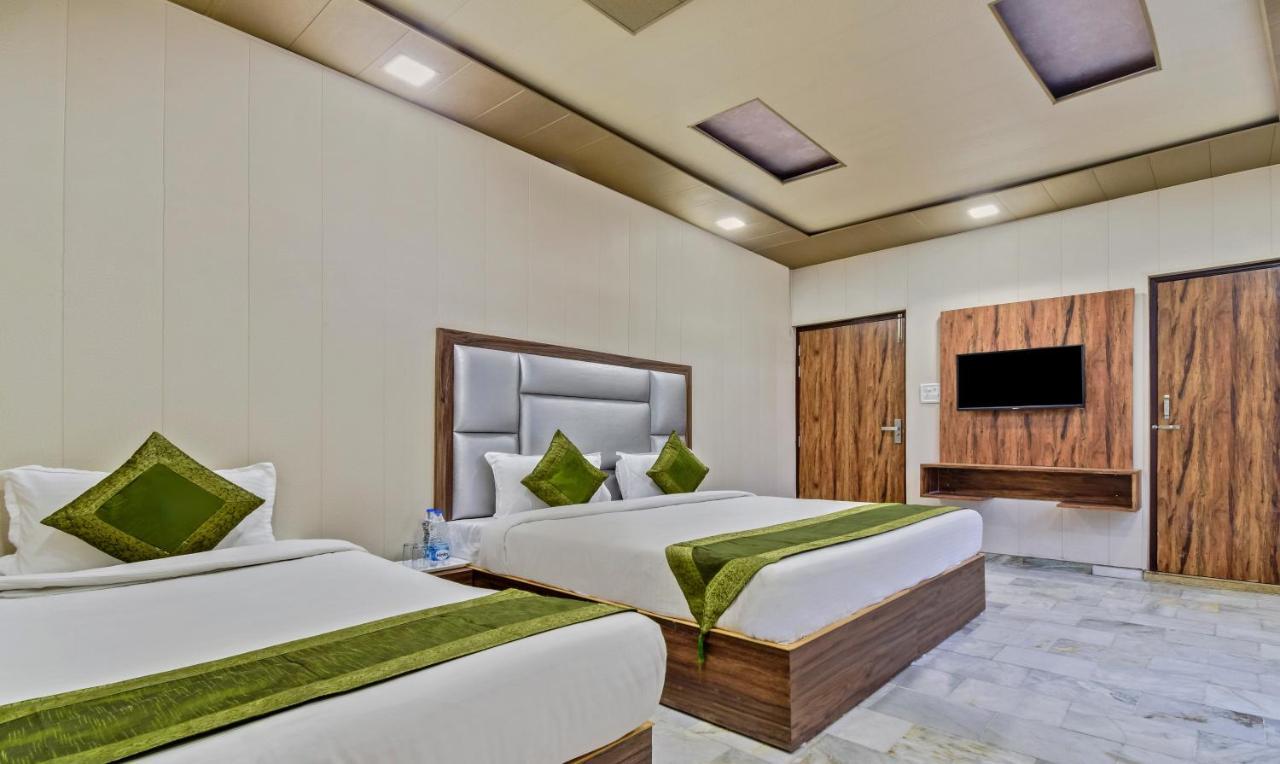 Smile Hotel 3*
