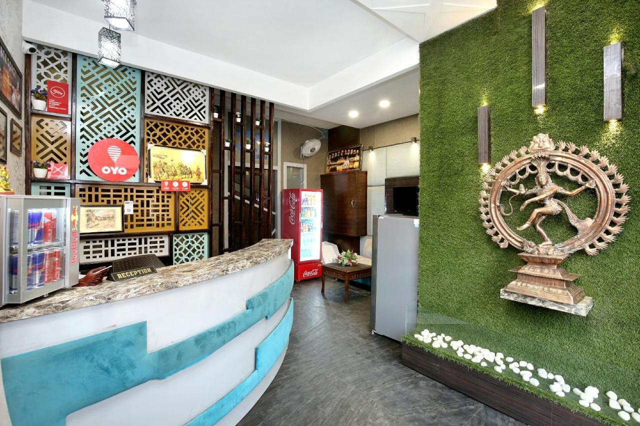 Oyo 14510 Harpal Classic Hotel