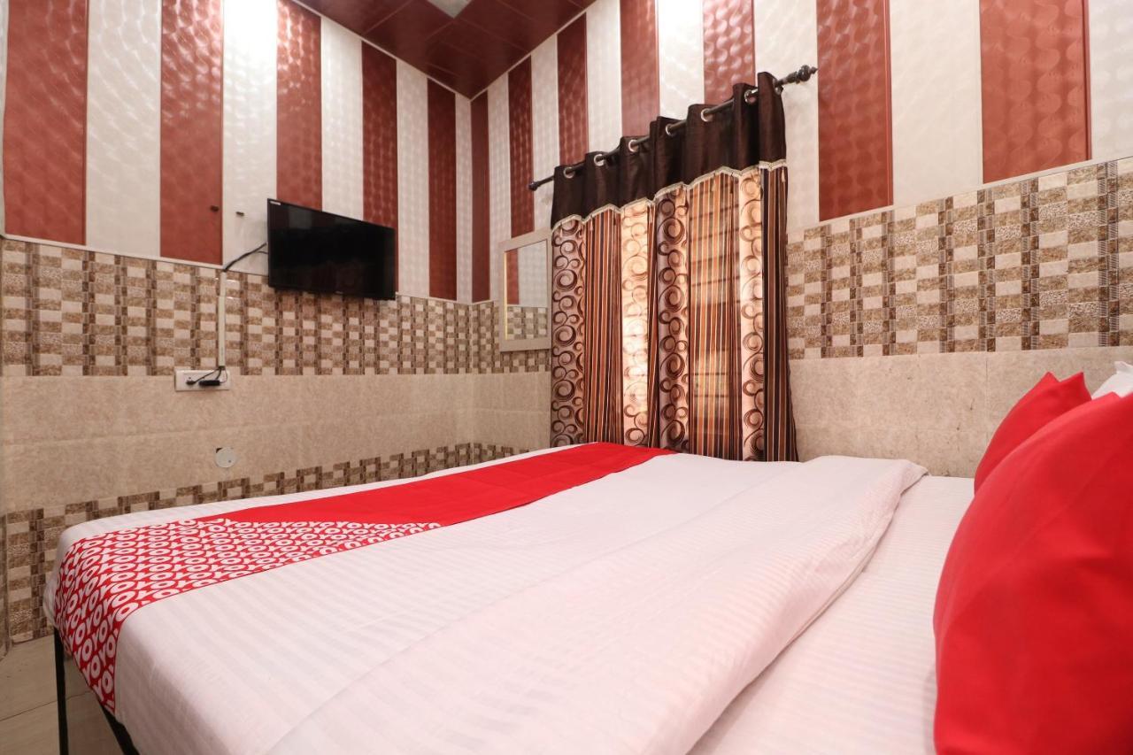 Hotel Oyo 28409 Big