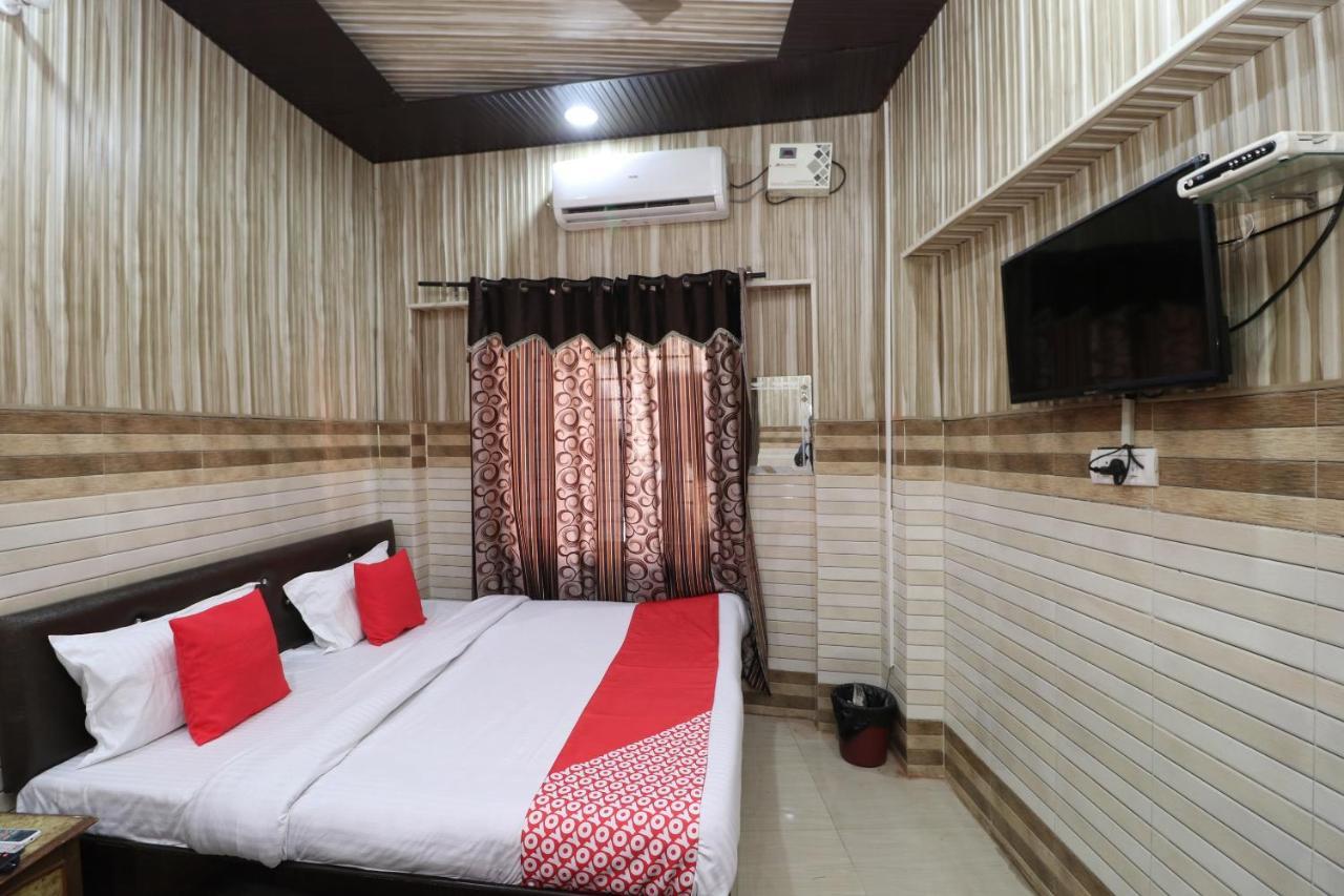 Hotel Oyo 28409 Big 3*