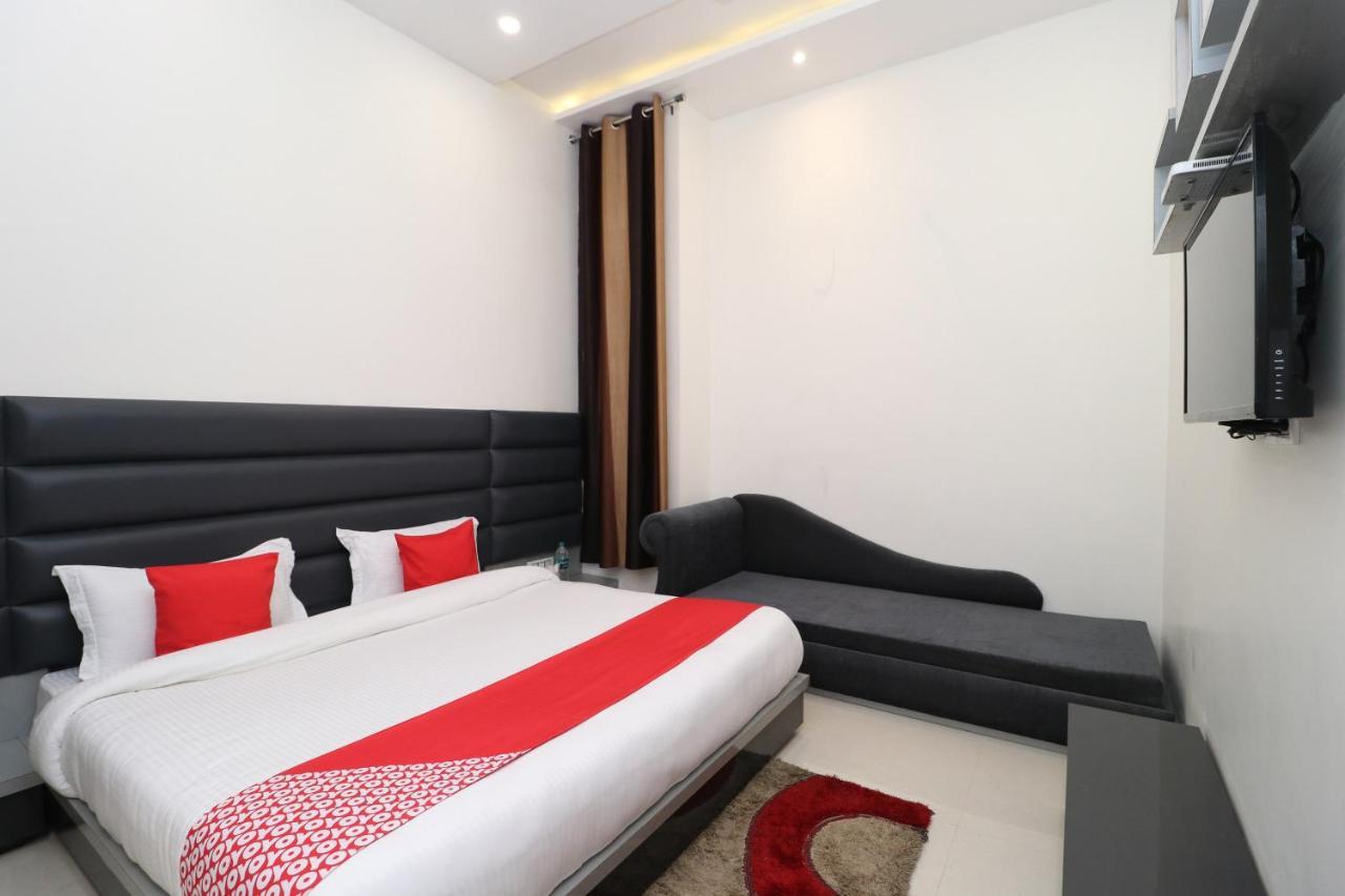 Hotel Oyo 27989 Shingari Amritsar