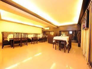 Hotel Capital O 4087 Akaal Residency Amritsar