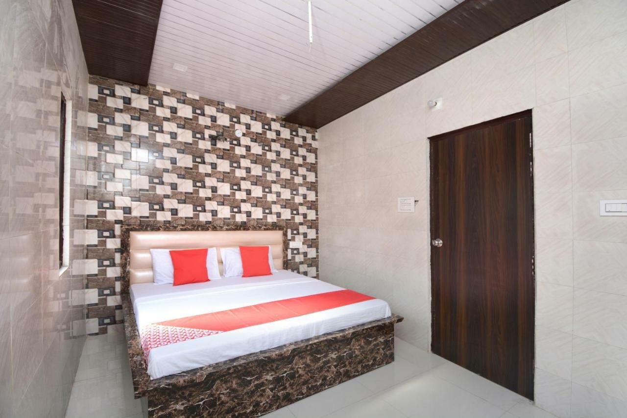 Oyo 29846 Abhayveer Hotel 3*
