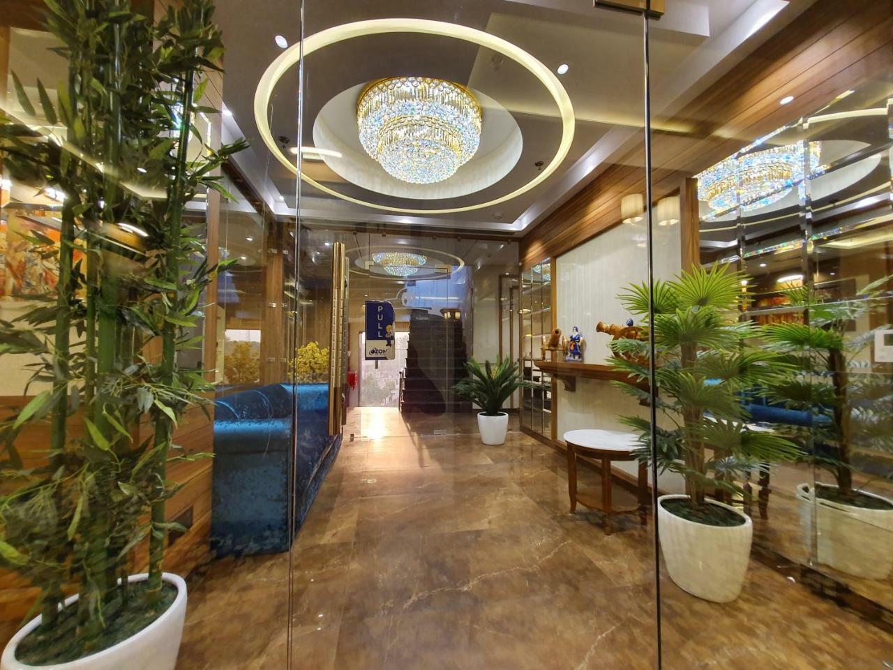 Makhan Residency Hotel 3*