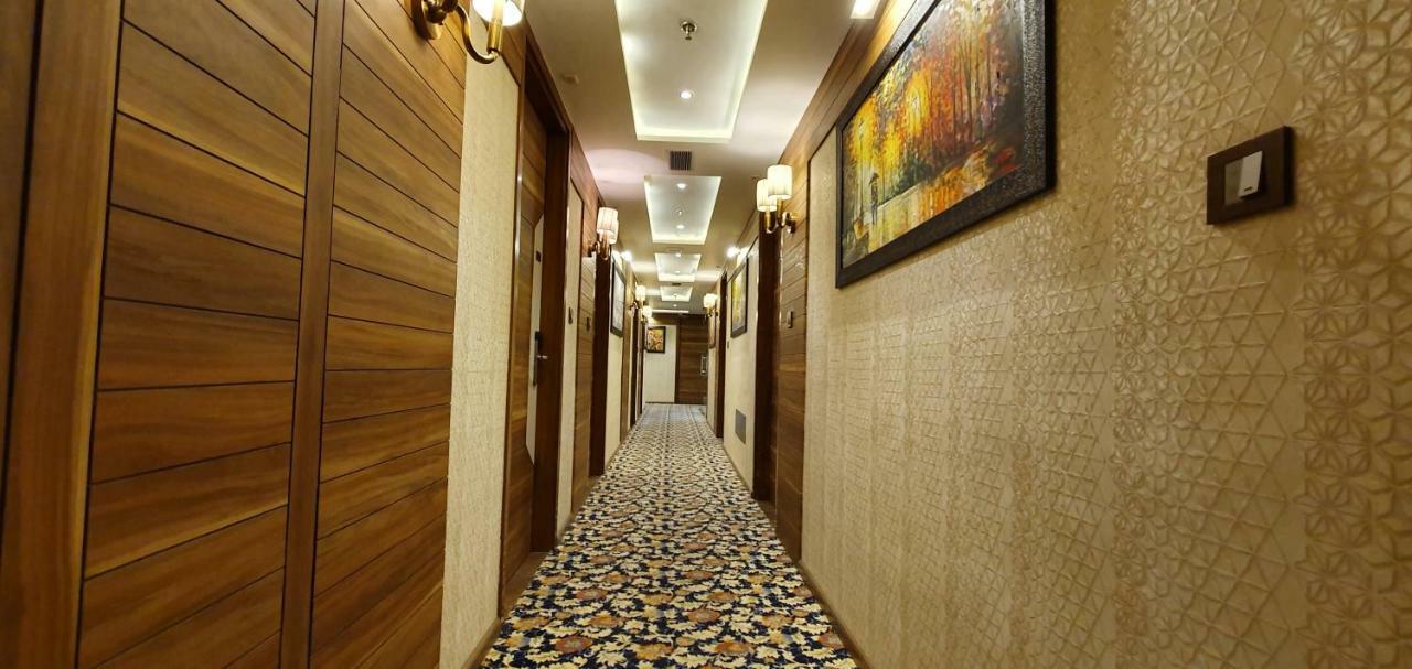 Makhan Residency Hotel 3*