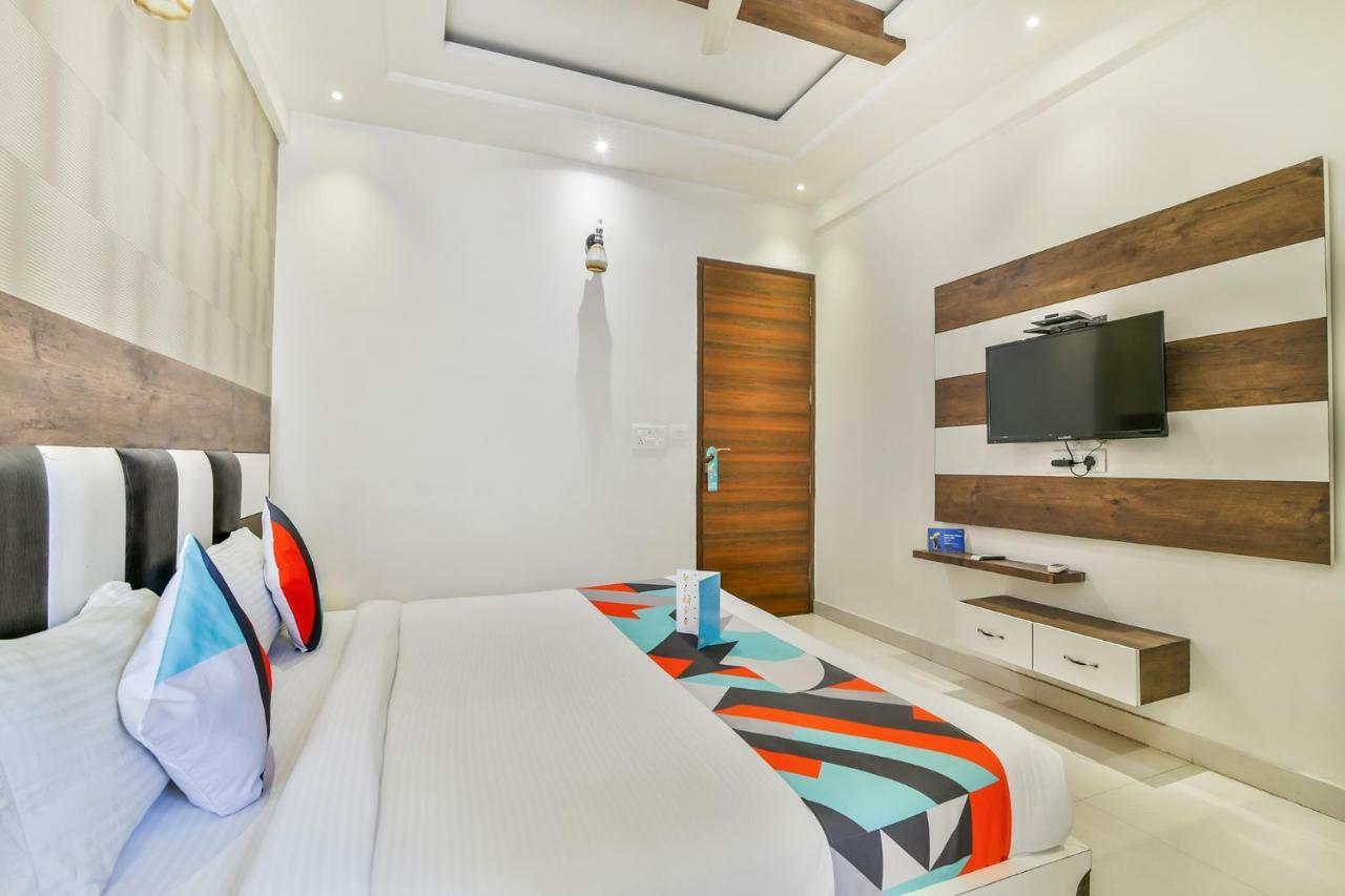 Fabhotel Behl Regency 3*