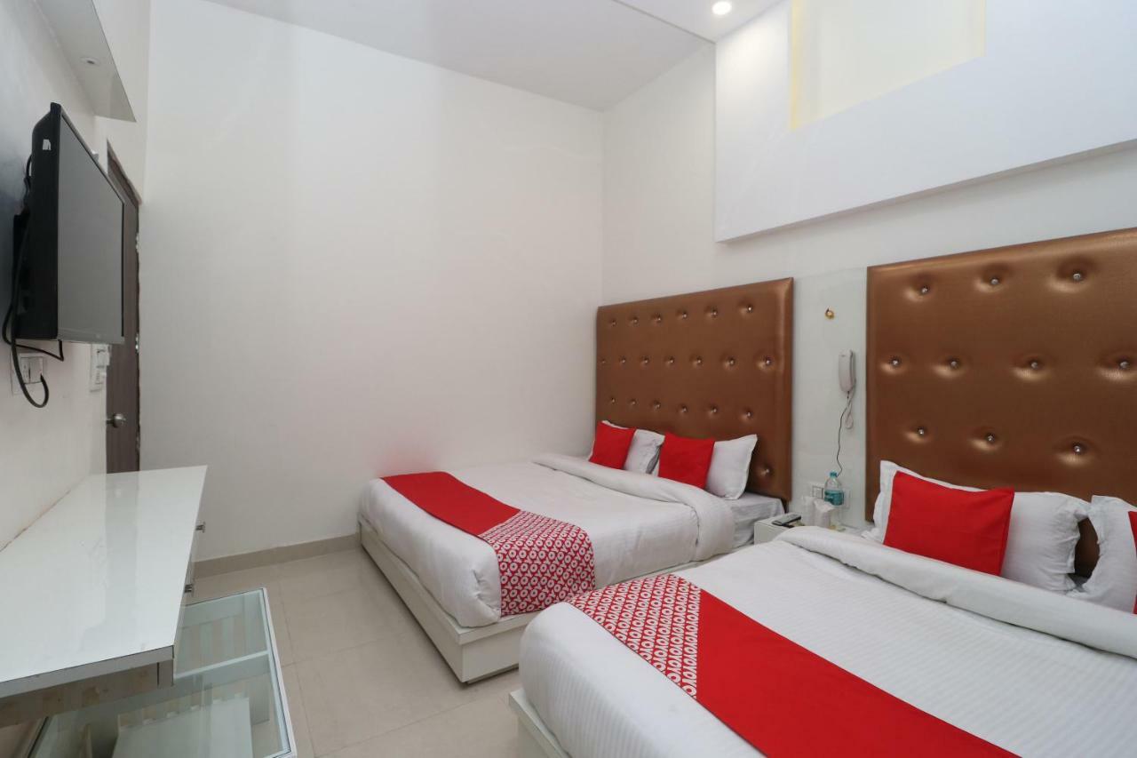 Oyo 27989 Shingari Hotel