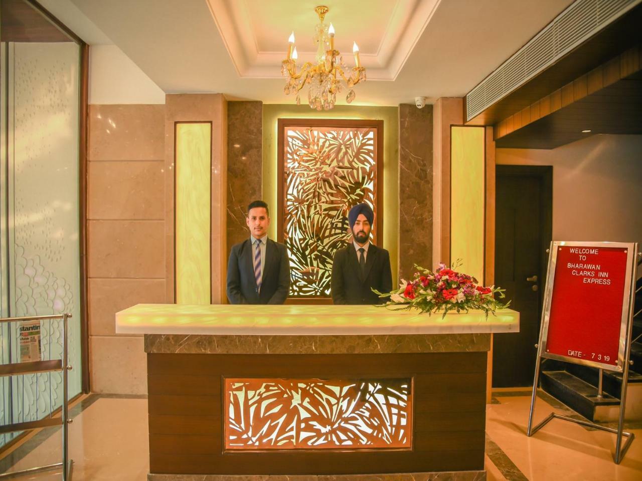 Bharawan Clarks Express Amritsar