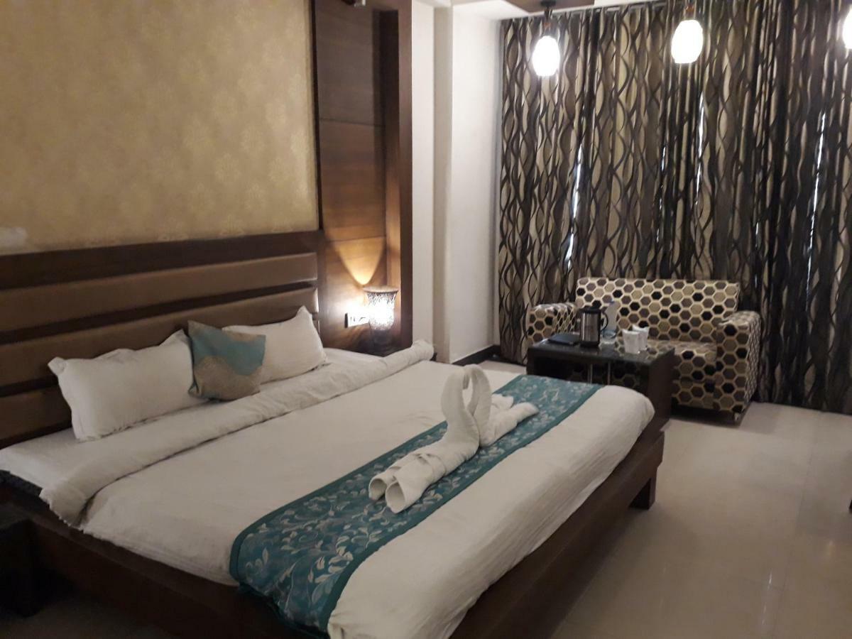 Hotel Namaskar Residency 3*