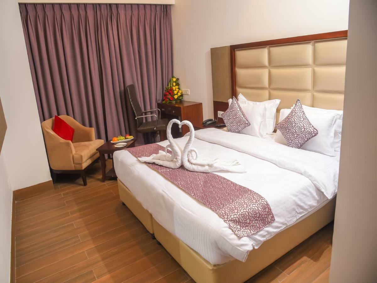 Bharawan Clarks Express 3*