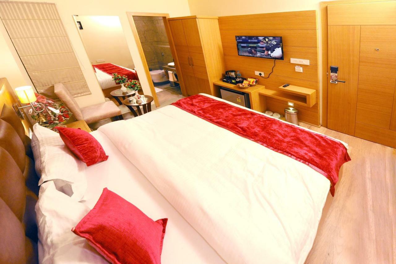 The Landmark Hotel 3*