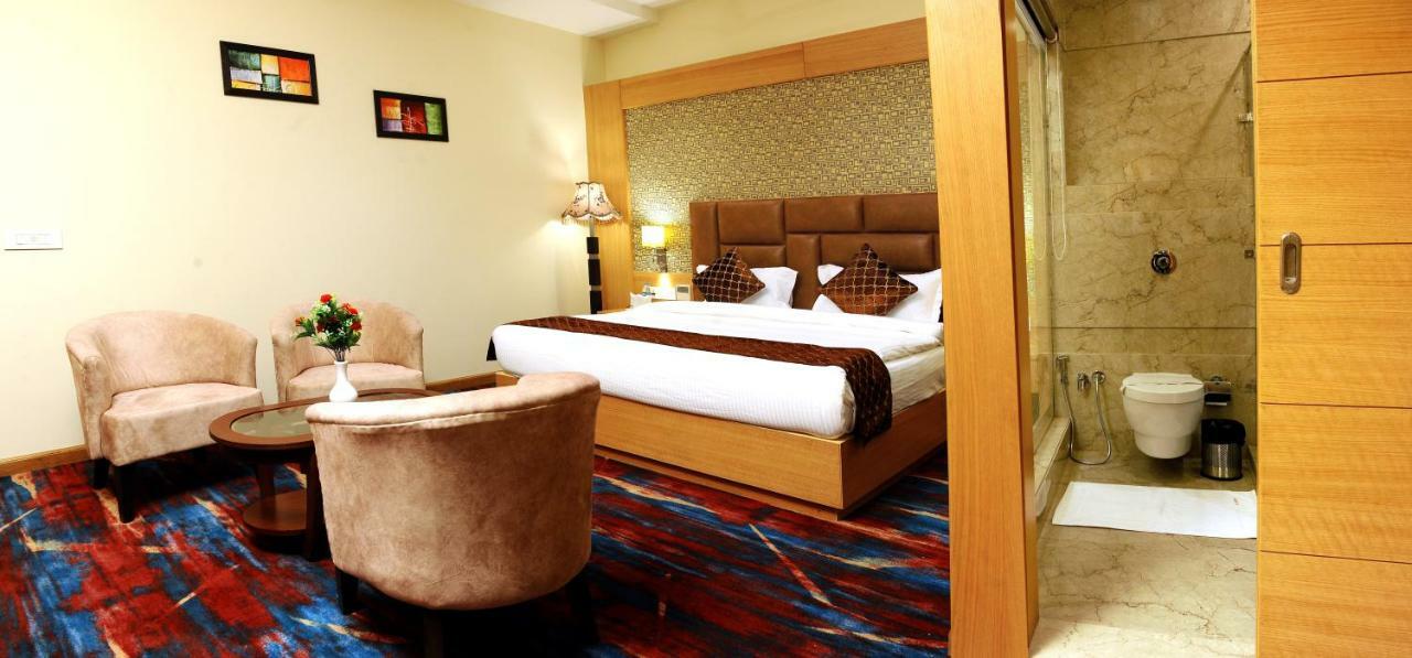 The Landmark Hotel 3*