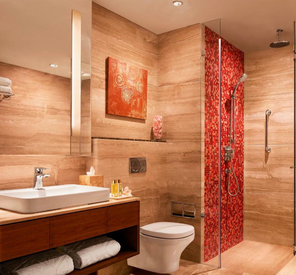 Hotel Taj Swarna 5*