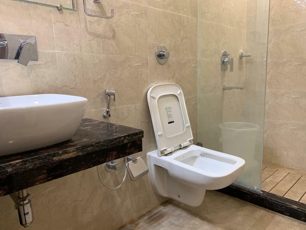 Veenus International Bed & Breakfast Amritsar