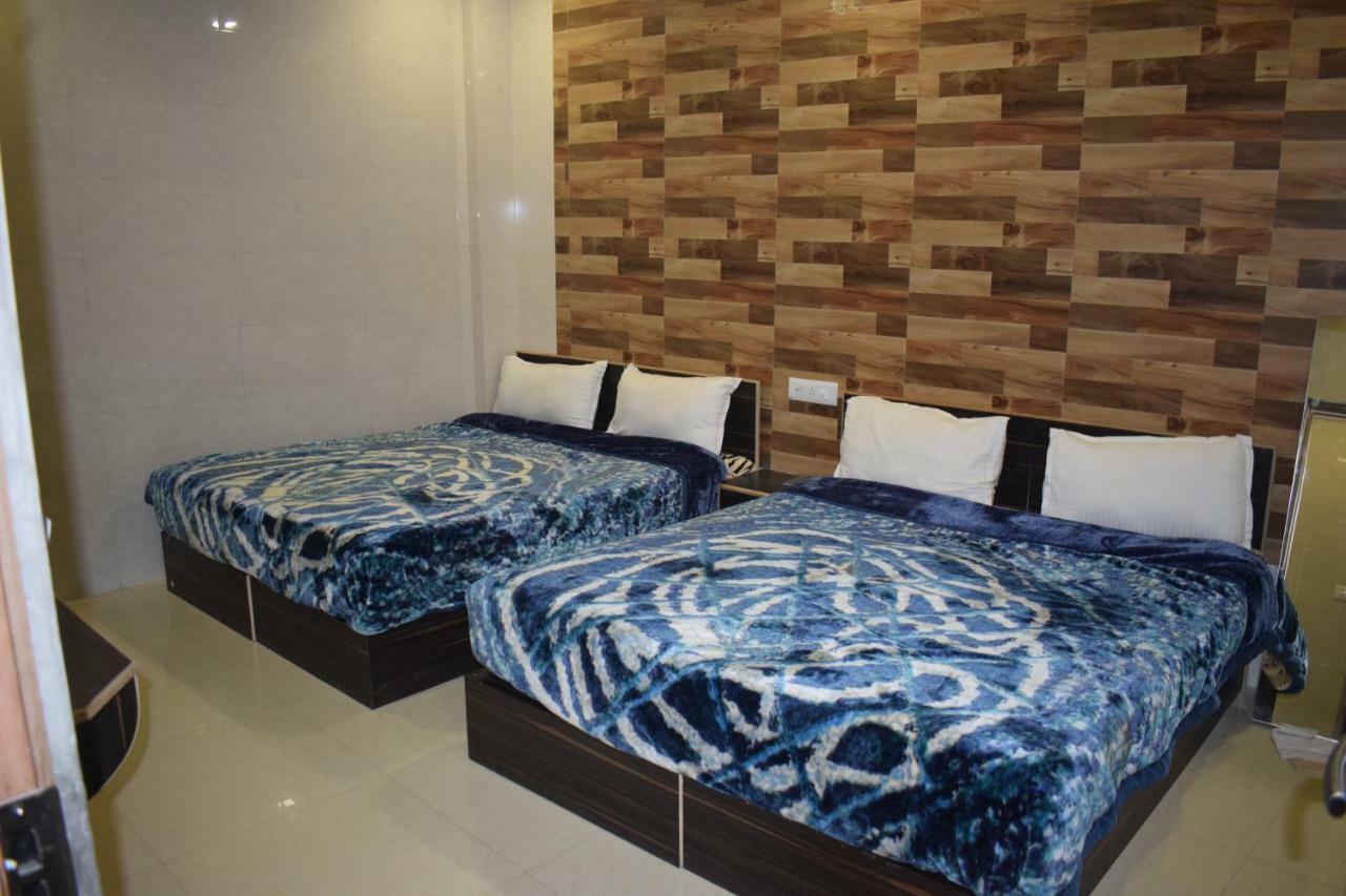 Star Light Hotel