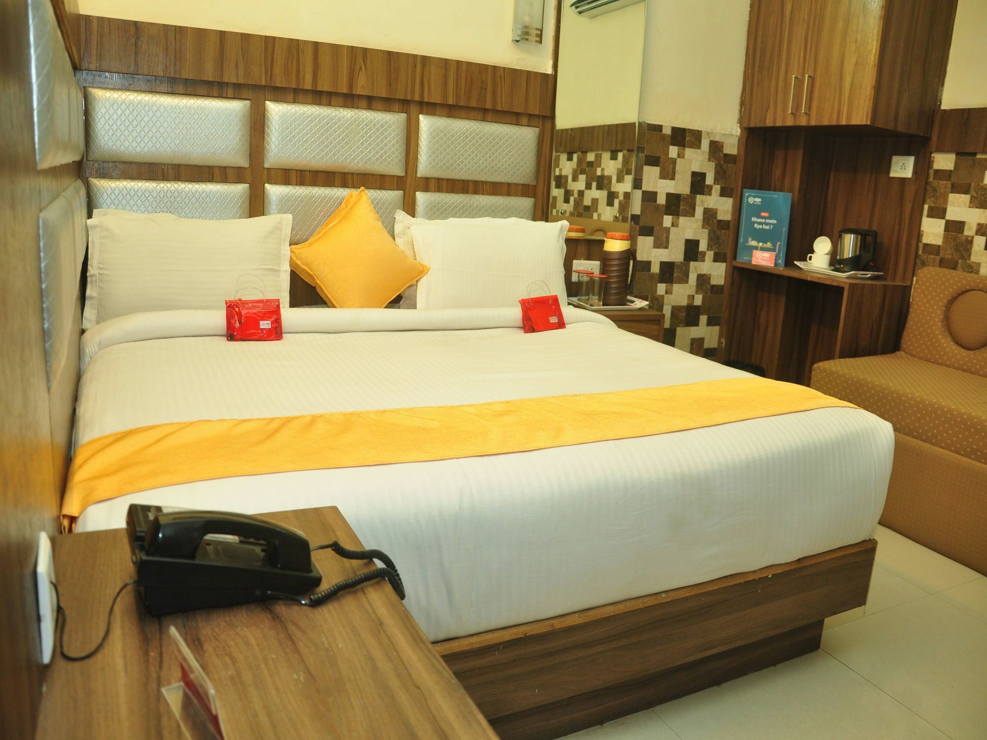 Hotel Oyo 2253 Ishita Residency