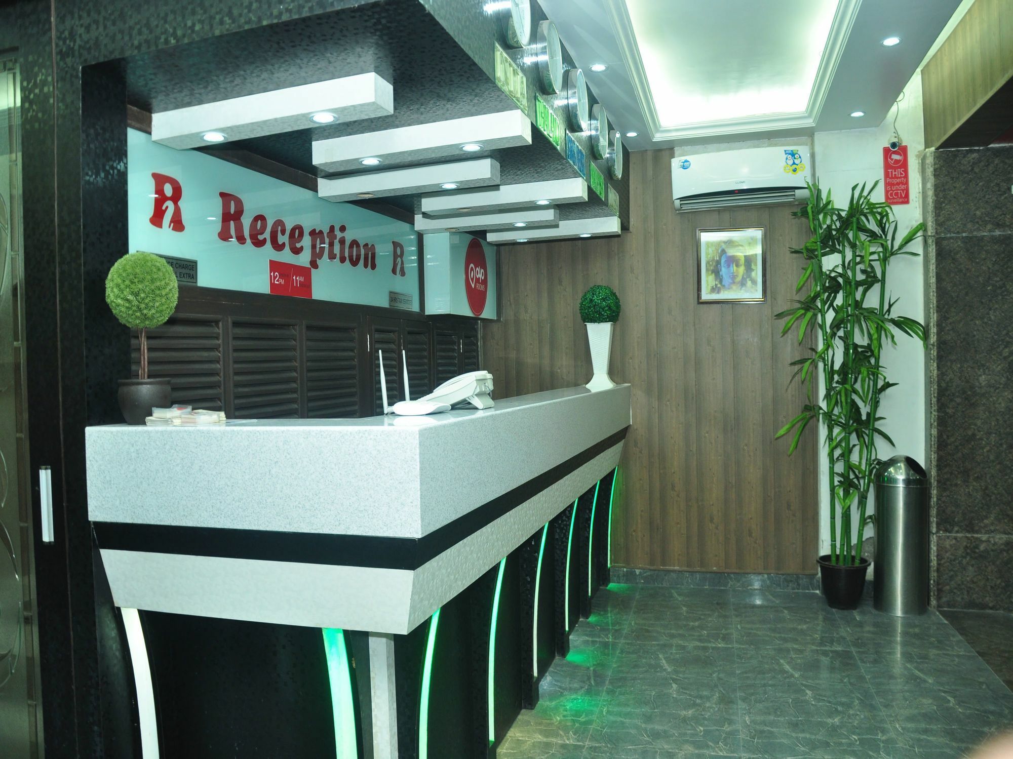 Oyo 2253 Ishita Residency Hotel 3*