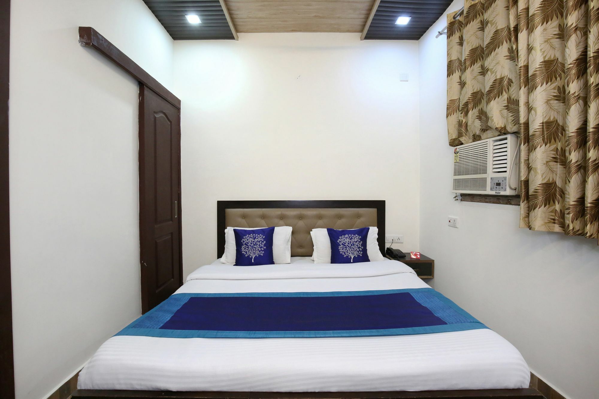 Hotel Oyo 9602 Bharat Amritsar
