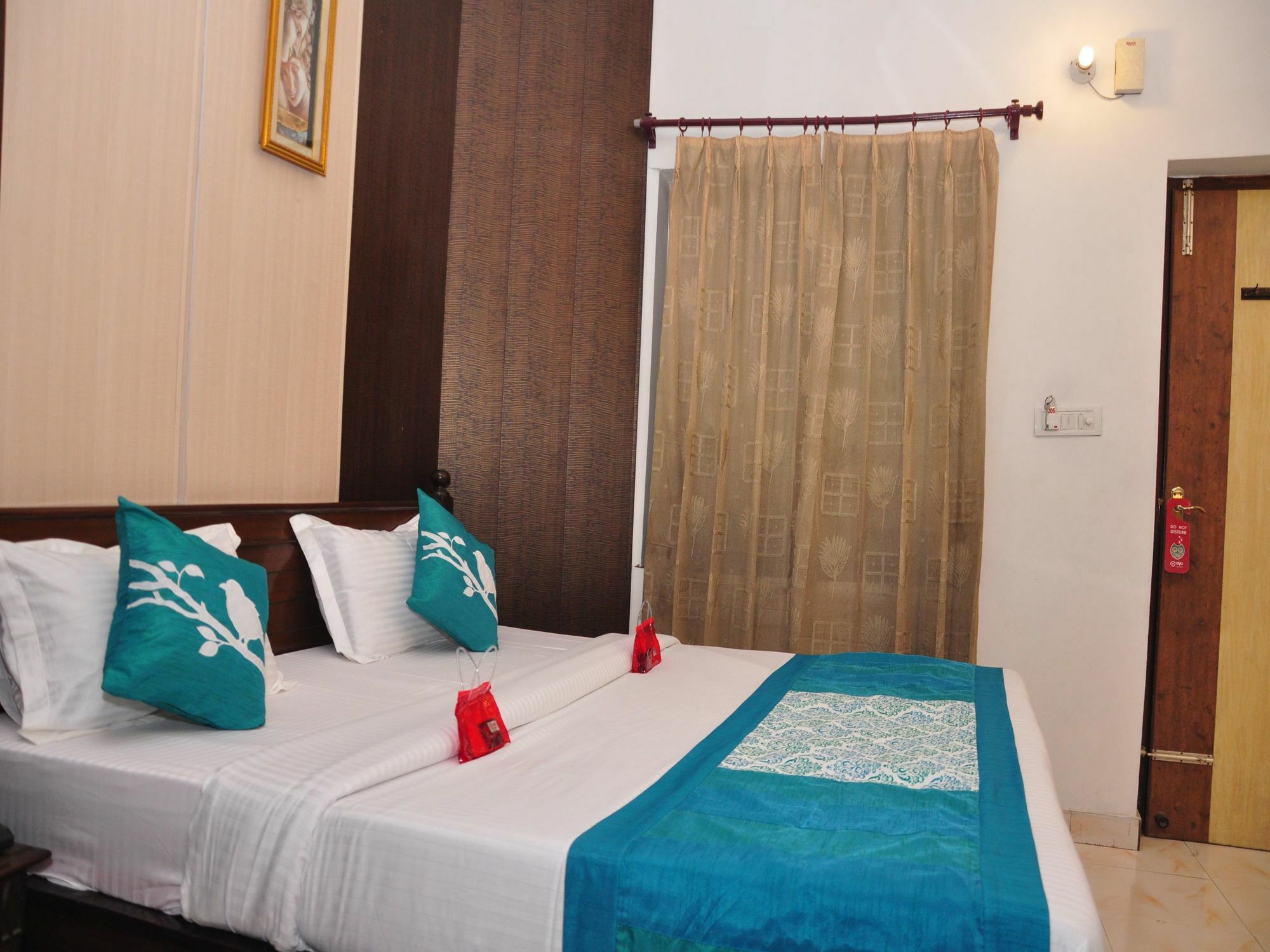 Hotel Hk Continental Amritsar