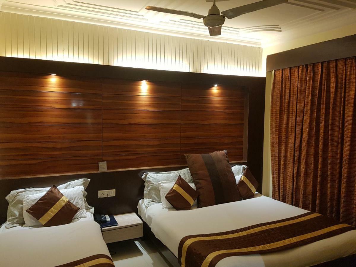 Hotel Cj International 3*