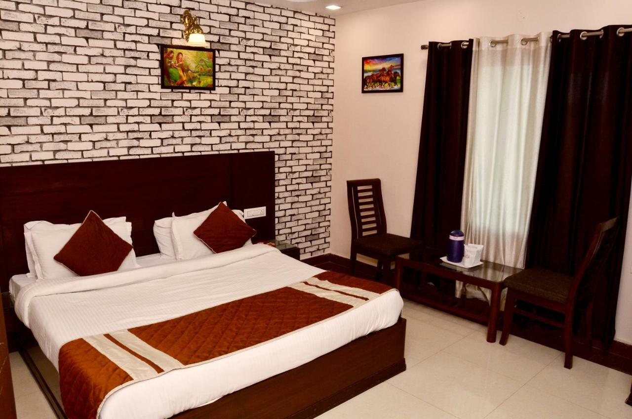 49 3* Amritsar