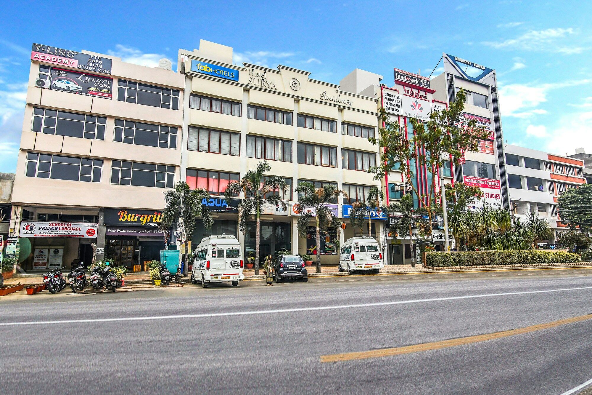 Fabhotel Surya Residency Ranjit Avenue 3* Amritsar