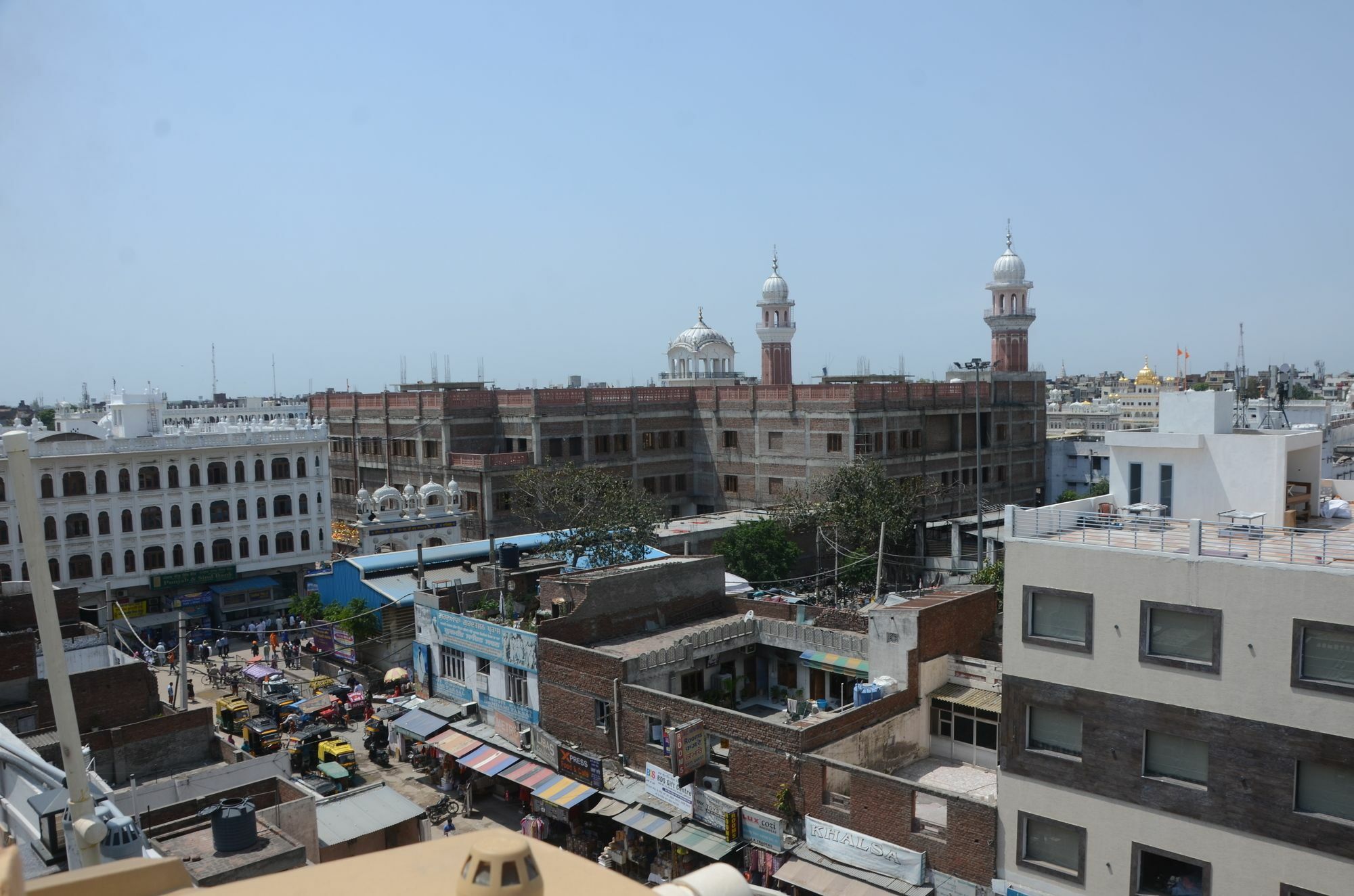 Guest house Gurjeet Guest House 50Mtr From Golden Temple 3*