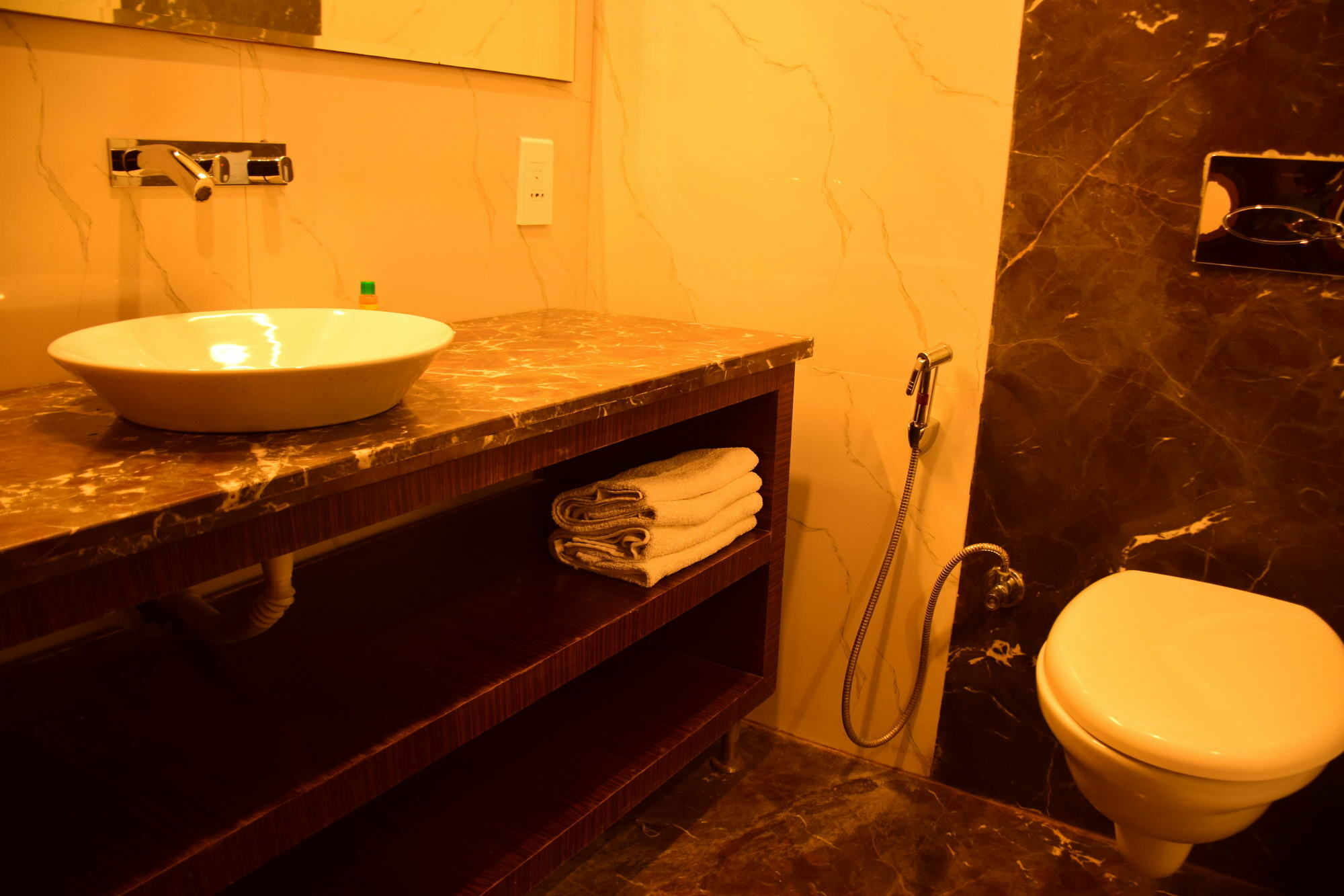 Fabhotel Prudent Hotel Amritsar