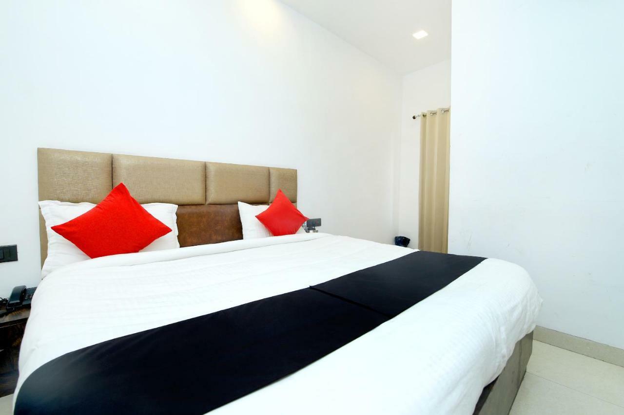 Hotel Capital O 44212 Northern Crown Amritsar
