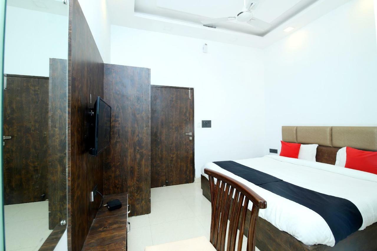 Hotel Capital O 44212 Northern Crown 3*