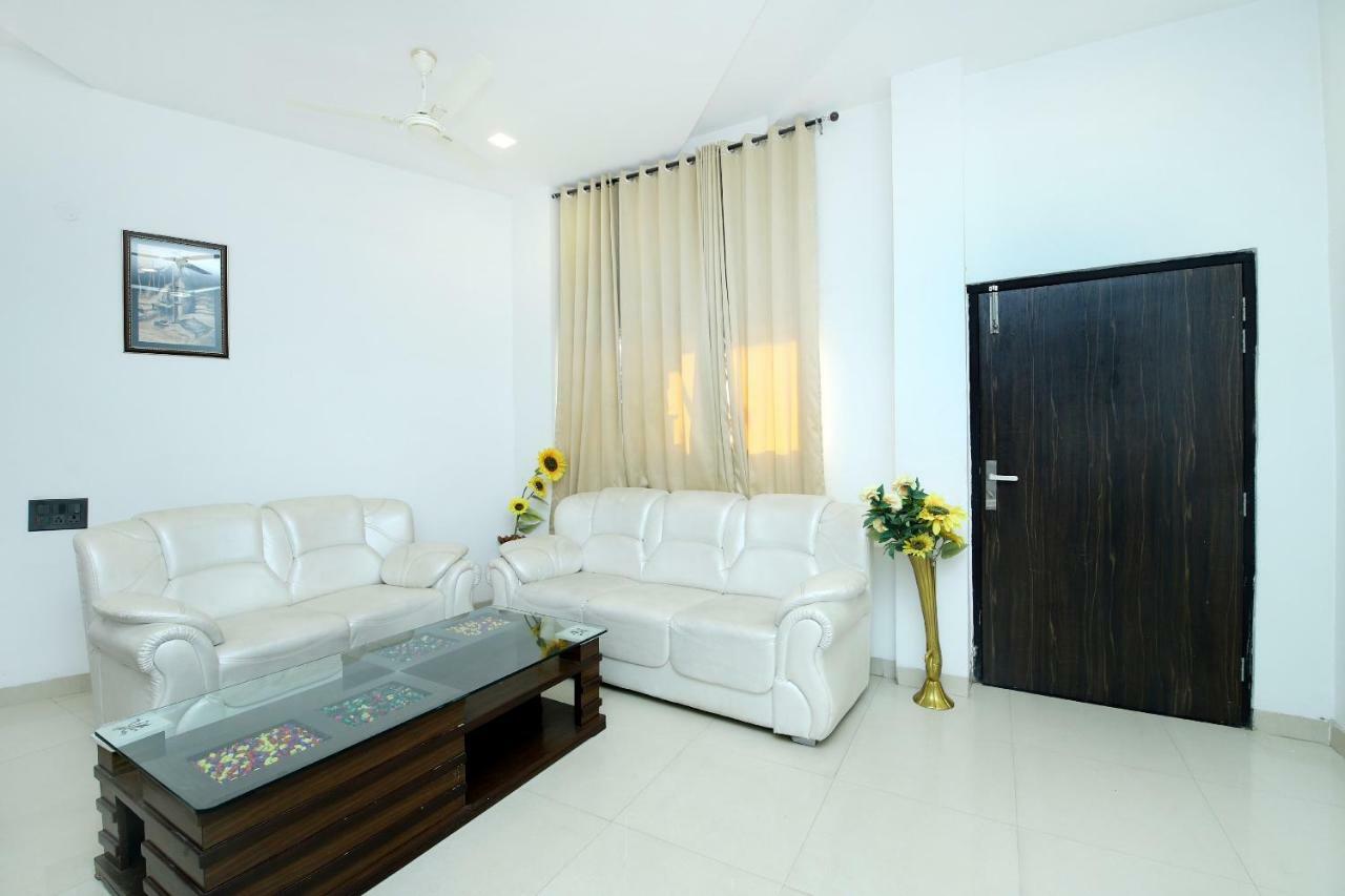 Hotel Capital O 44212 Northern Crown 3*