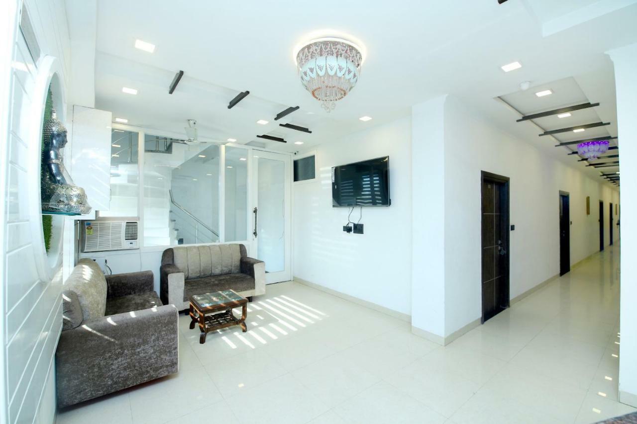Capital O 44212 Northern Crown Hotel Amritsar