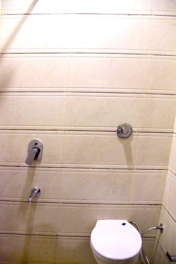 Hotel D S 2*